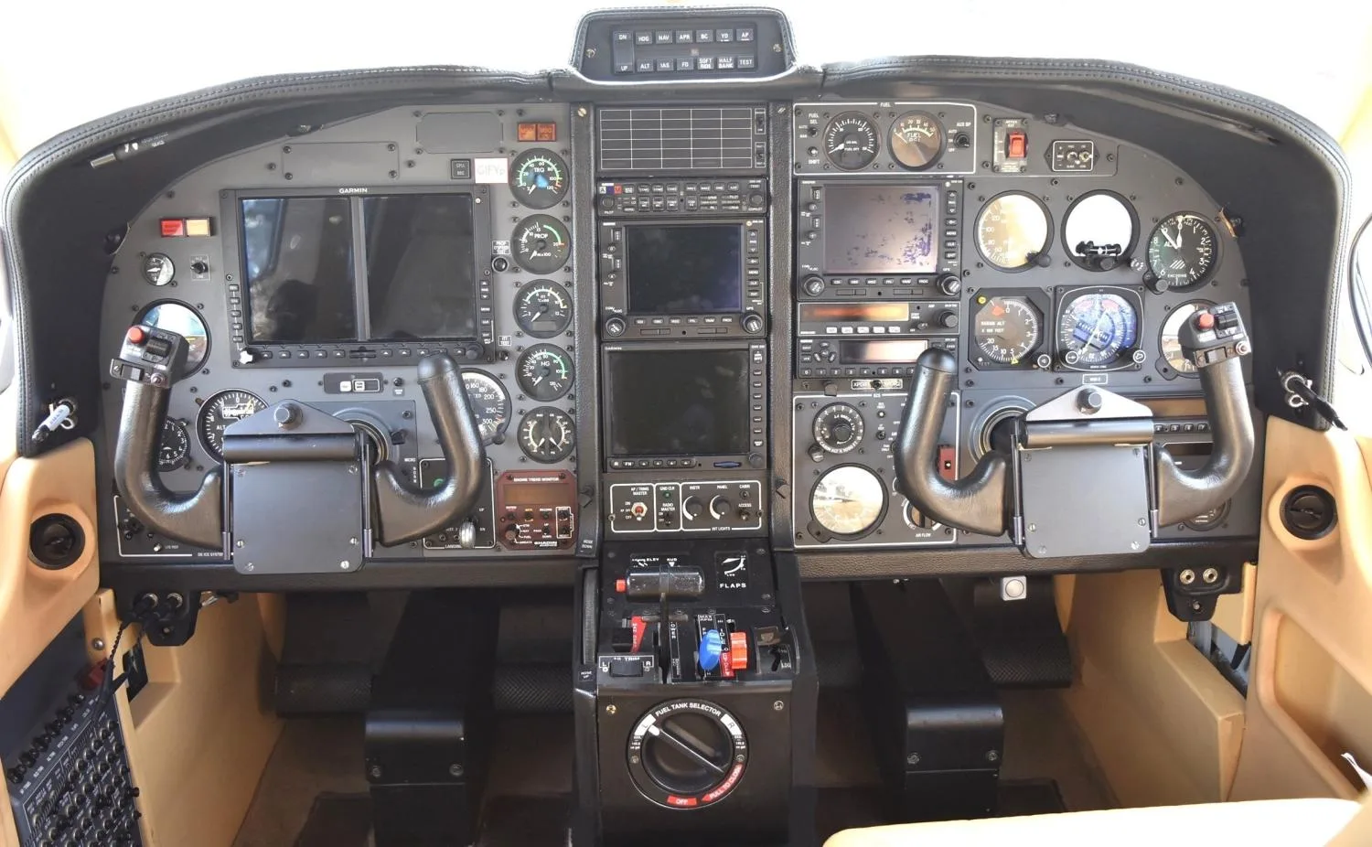 Cockpit and instrument panel of a 2003 Socata TBM700C2.