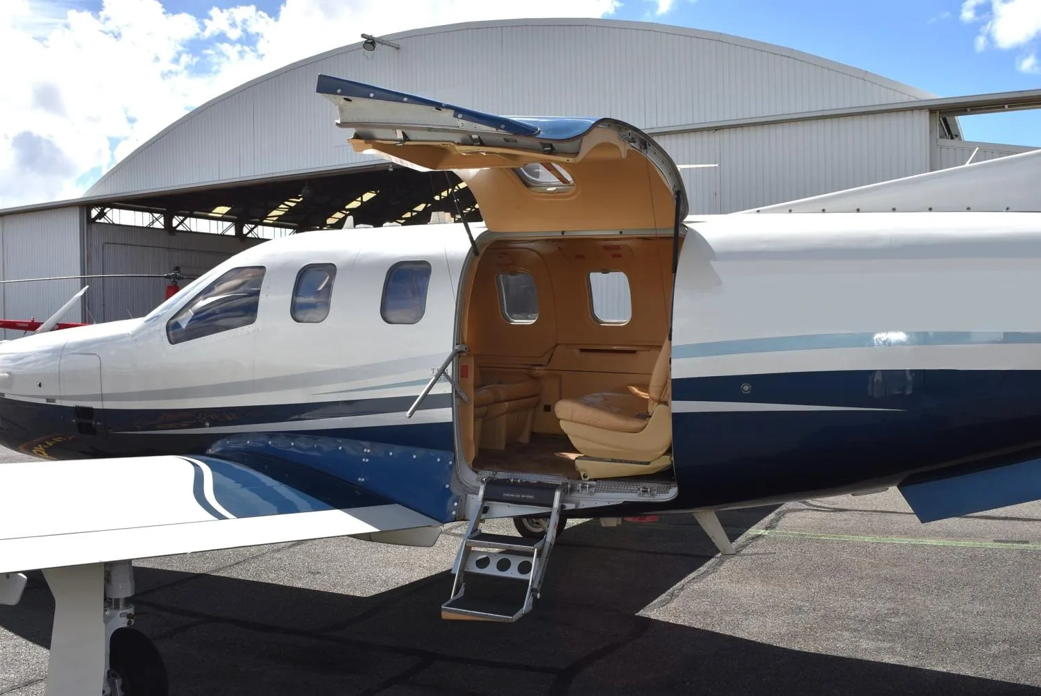 Exterior view of a 2003 Socata TBM700C2.