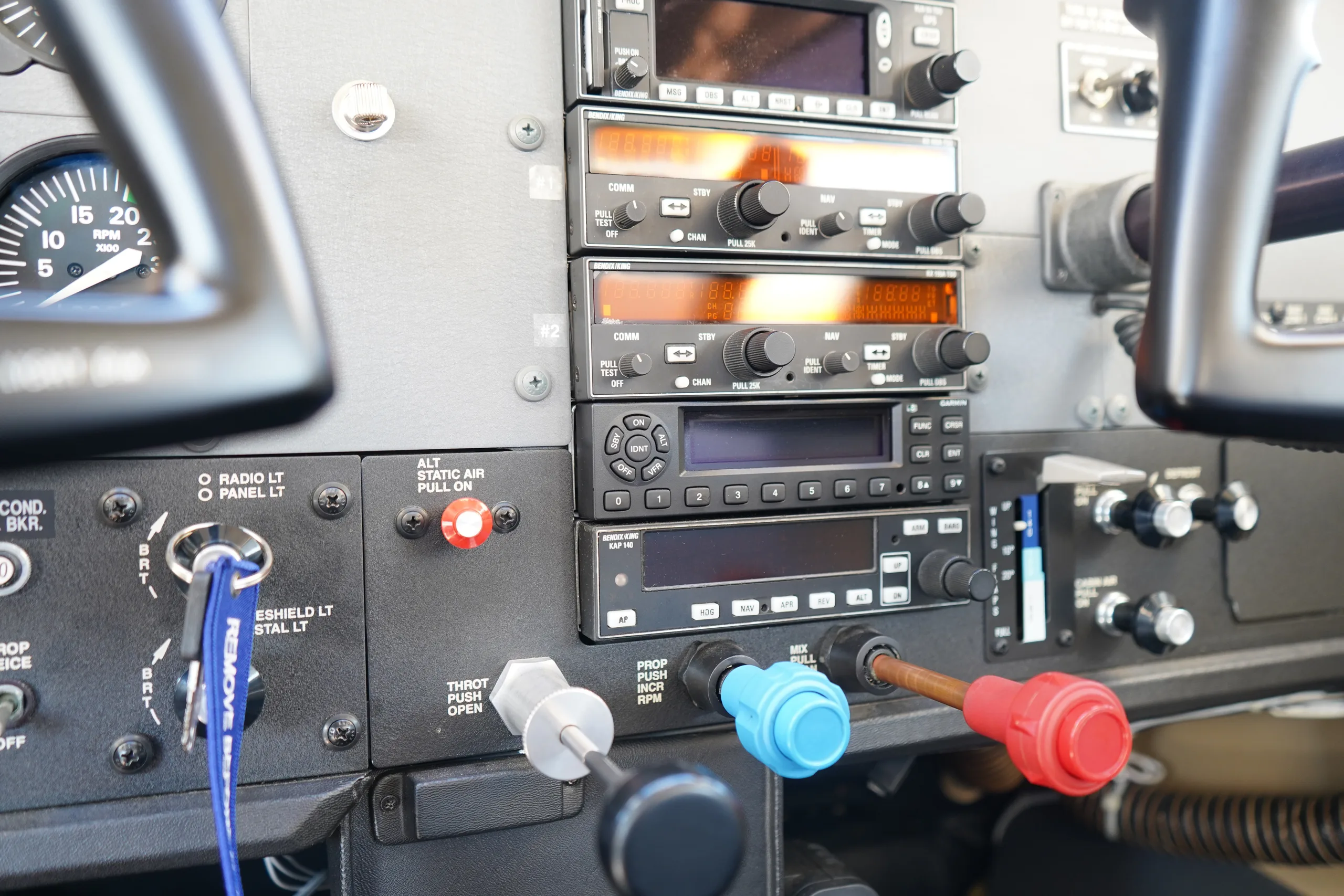 2002 Cessna Turbo 182T Skylane