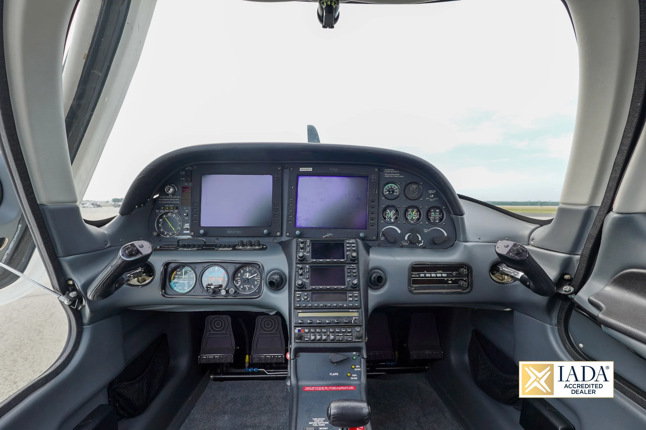 2005 CIRRUS SR20 G2