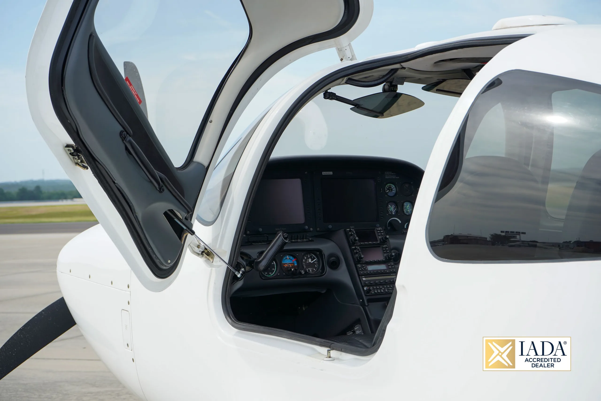 2005 Cirrus SR20 G2