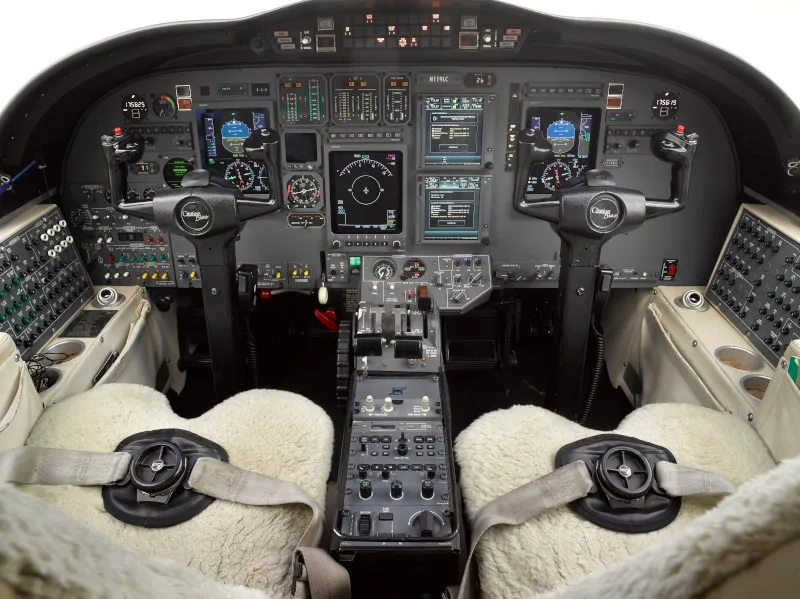 Cockpit and instrument panel of a 2001 Cessna Citation Bravo.