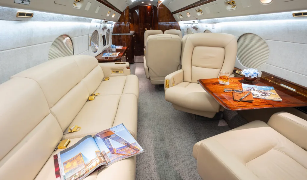 Cabin interior of a 2001 Gulfstream GIV-SP.