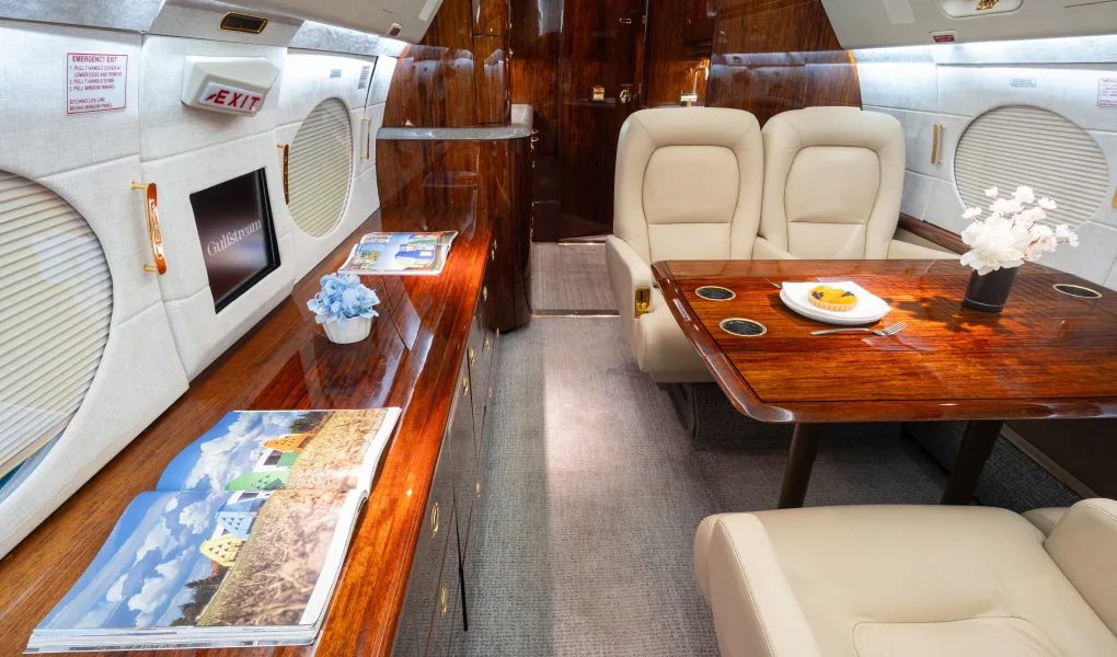 Cabin interior of a 2001 Gulfstream GIV-SP.