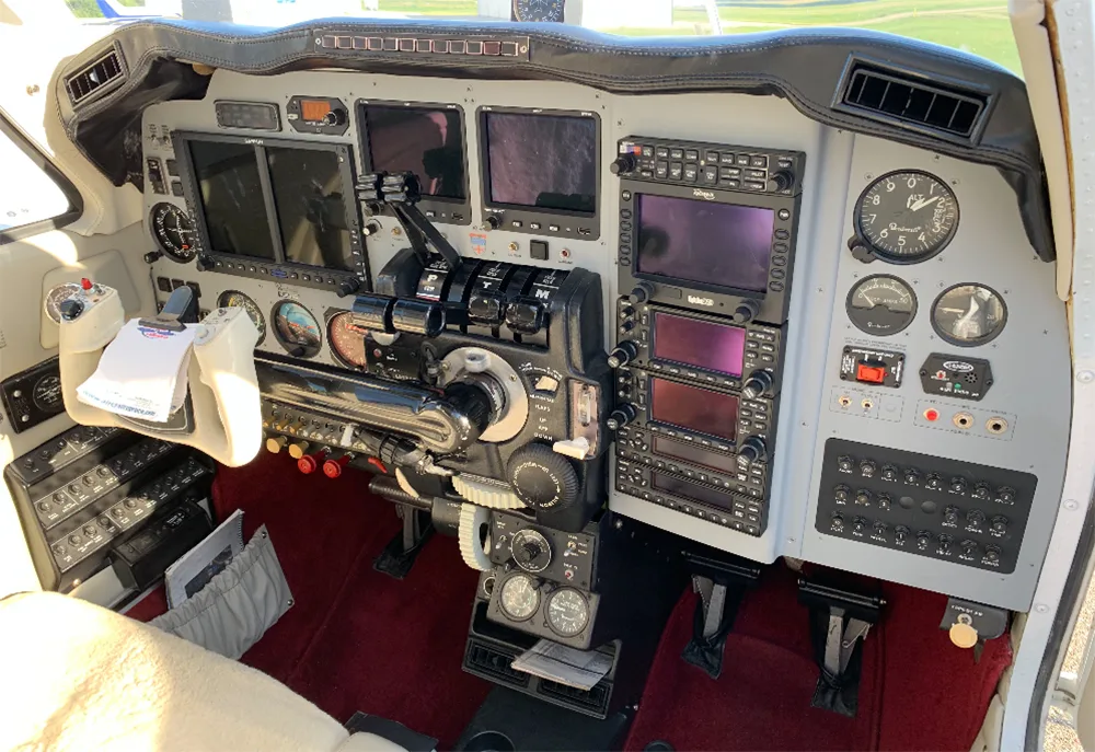 Cockpit and instrument panel of a 1980 Beechcraft Baron 58P.