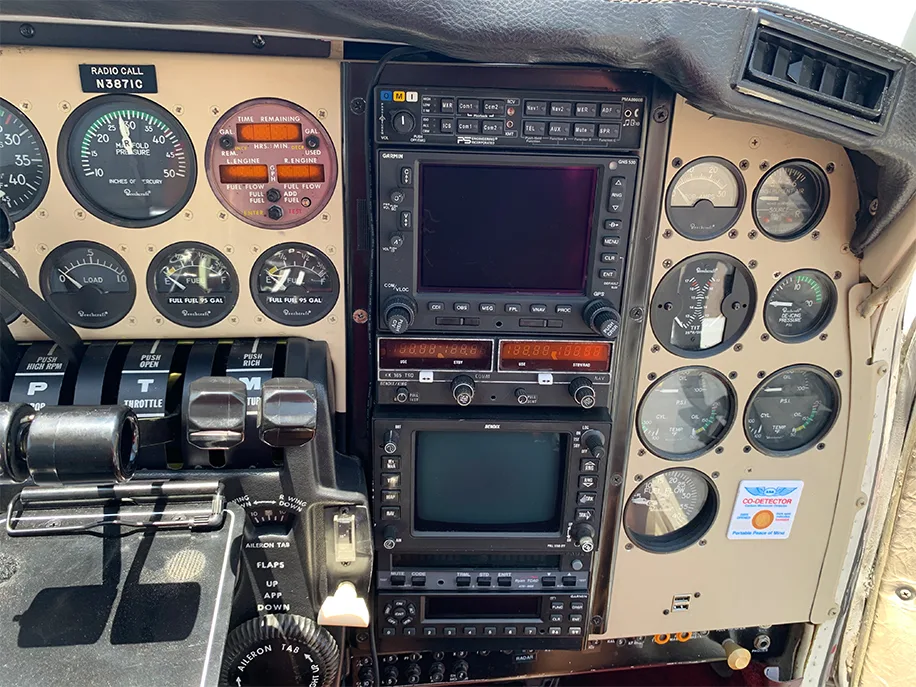 Cockpit and instrument panel of a 1981 Beechcraft Baron 58P.