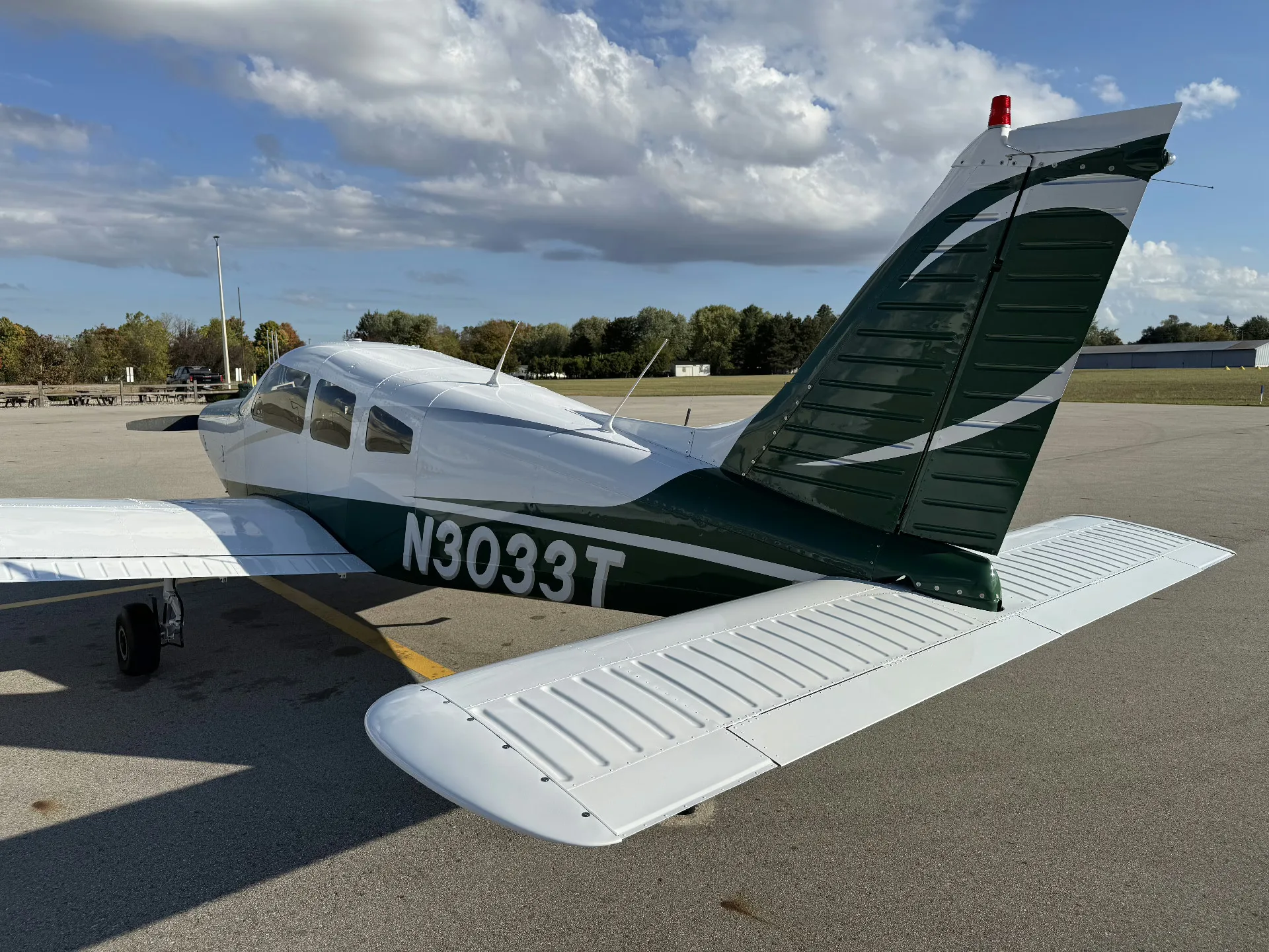 Exterior view of a 1979 Piper PA-28-161 - Elite Air Service.