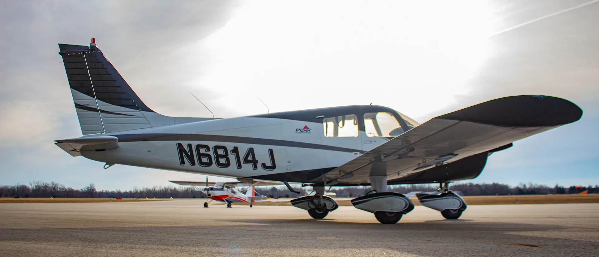 Exterior view of a 1976 Piper Cherokee Cruiser - Elite Air Service.