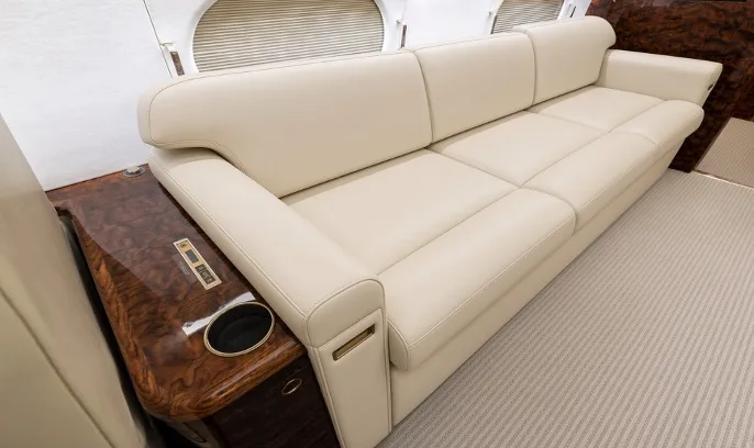 Cabin interior of a 1998 Gulfstream GIV-SP.