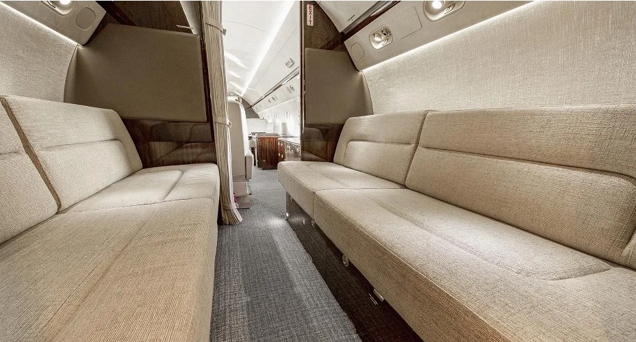 Cabin interior of a 2004 Gulfstream G550.
