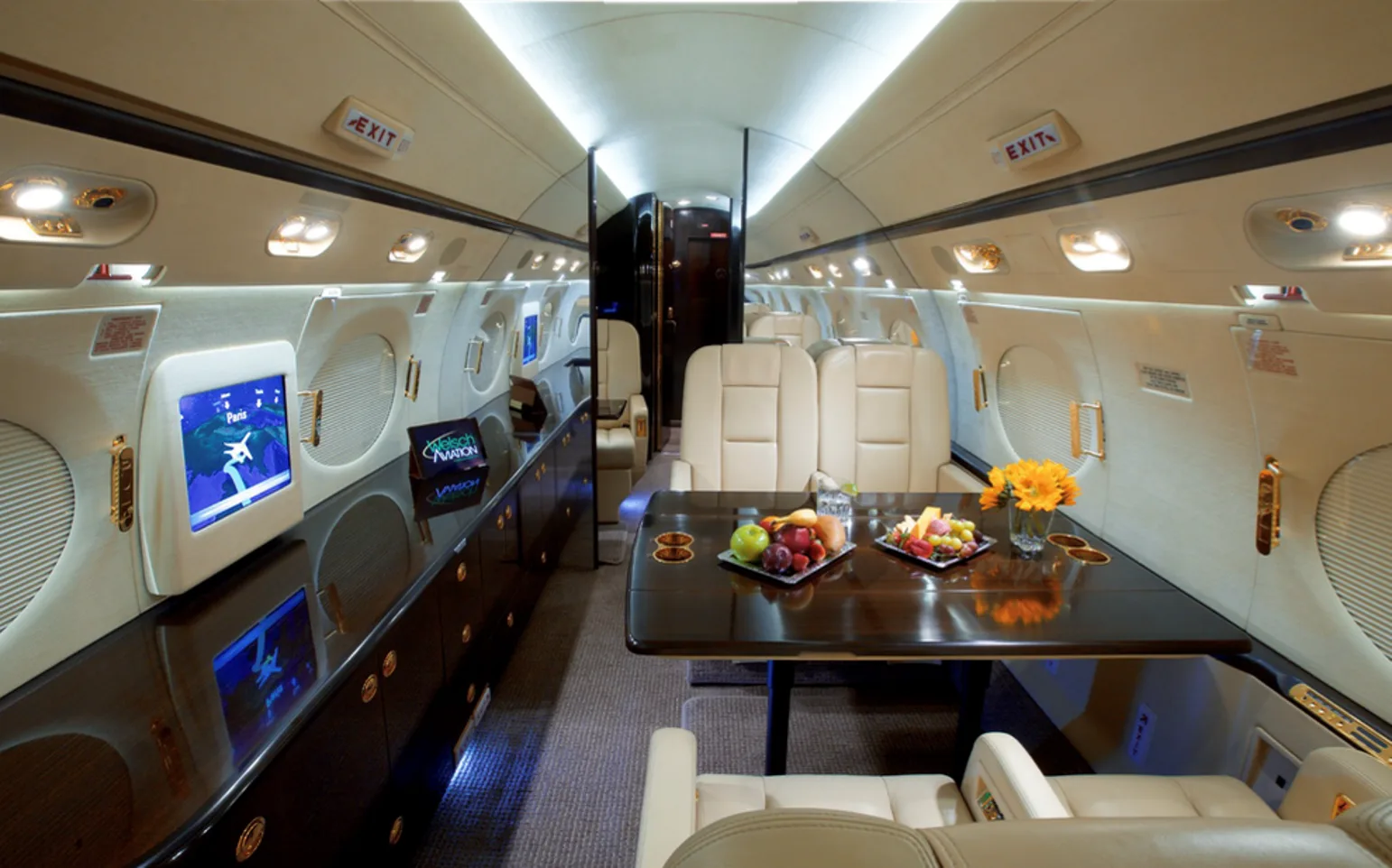 Cabin interior of a 2010 Gulfstream G550.
