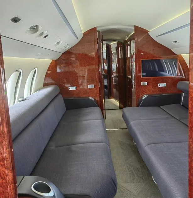 Cabin interior of a 2015 Dassault FALCON 7X.