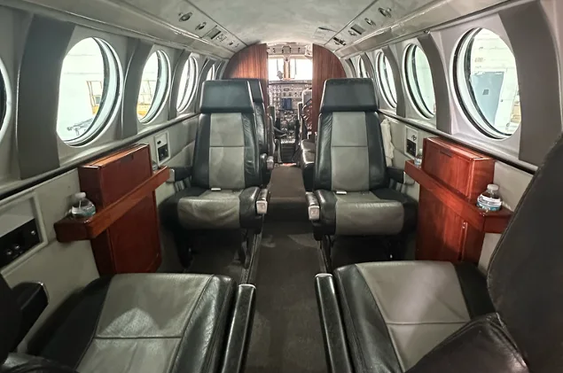 Cabin interior of a 1971 Beechcraft KING AIR 100.