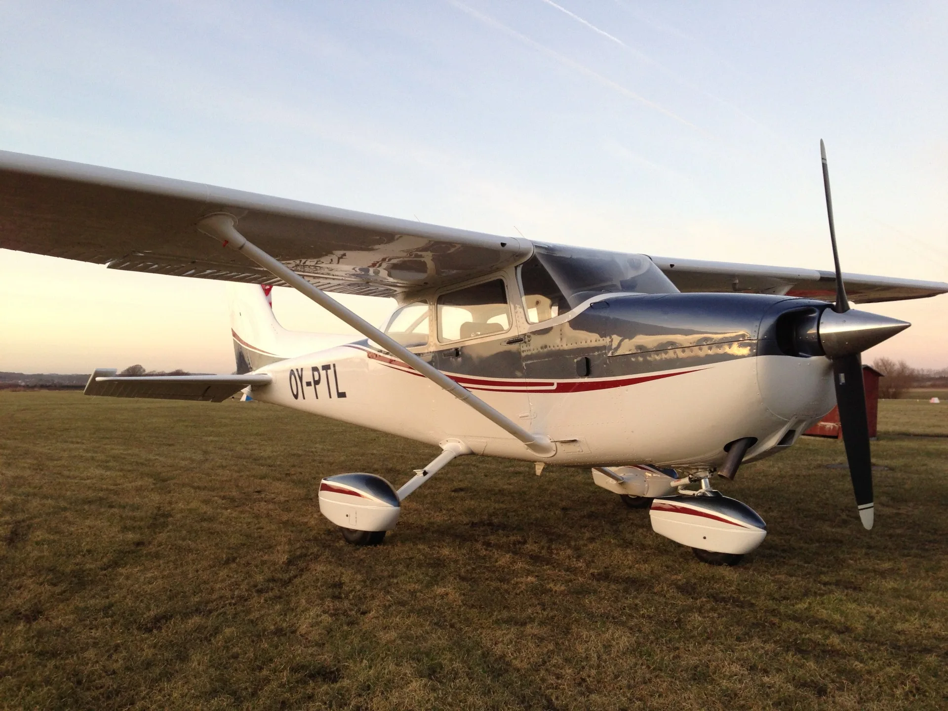 1986 Reims Cessna F172P, OY-PTL