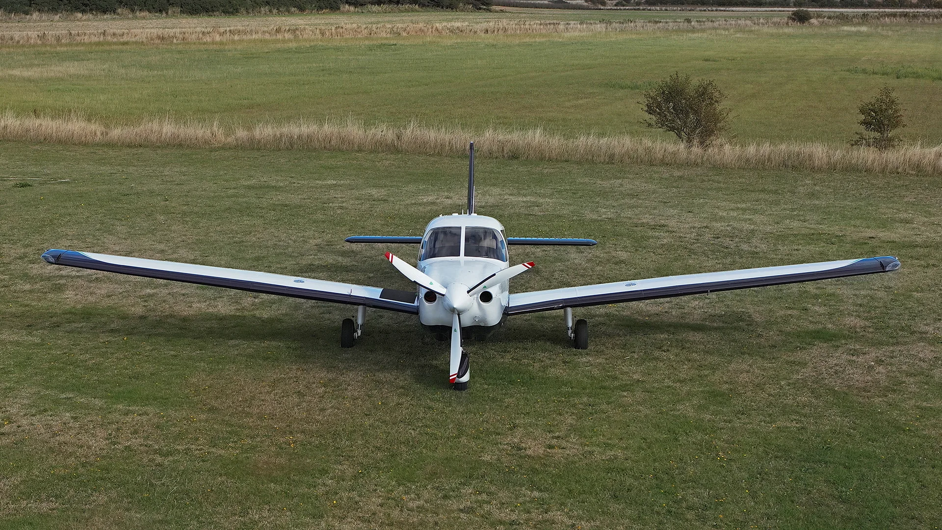 Exterior view of a 2007 Mooney M20R Ovation 2 GX, HB-DZH.