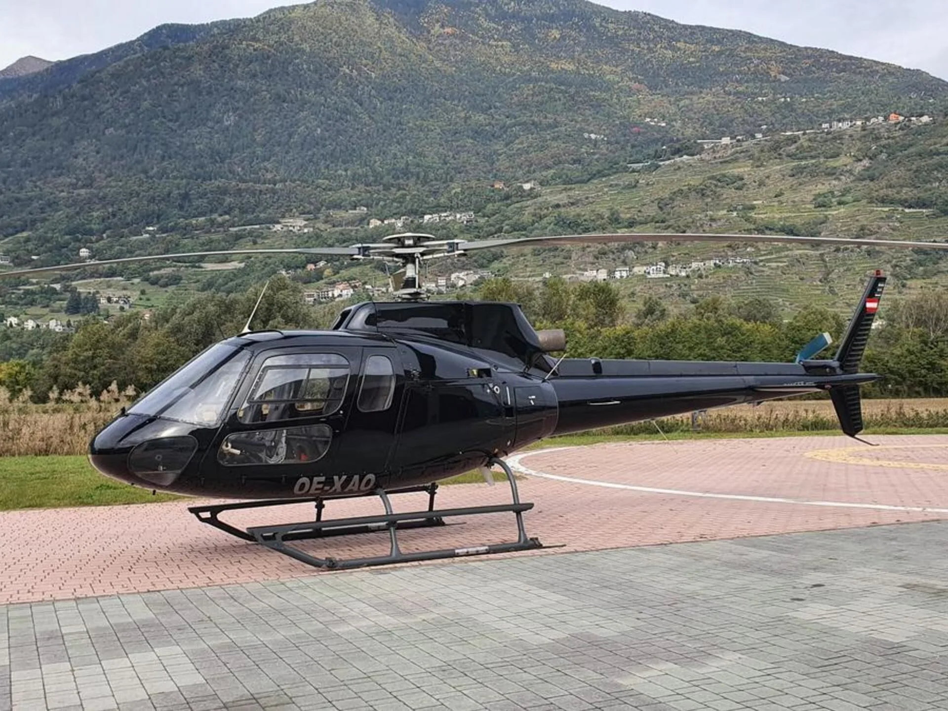 Eurocopter AS350BA OE-XAO