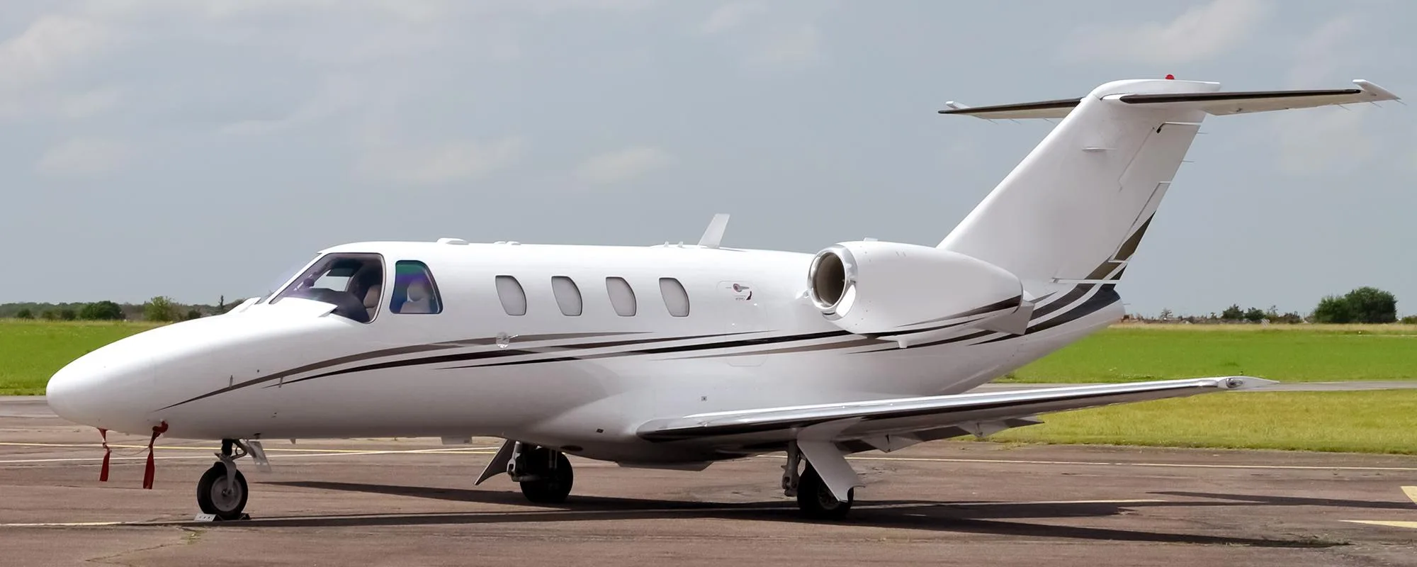 Exterior view of a 1991 Cessna Citation Jet.