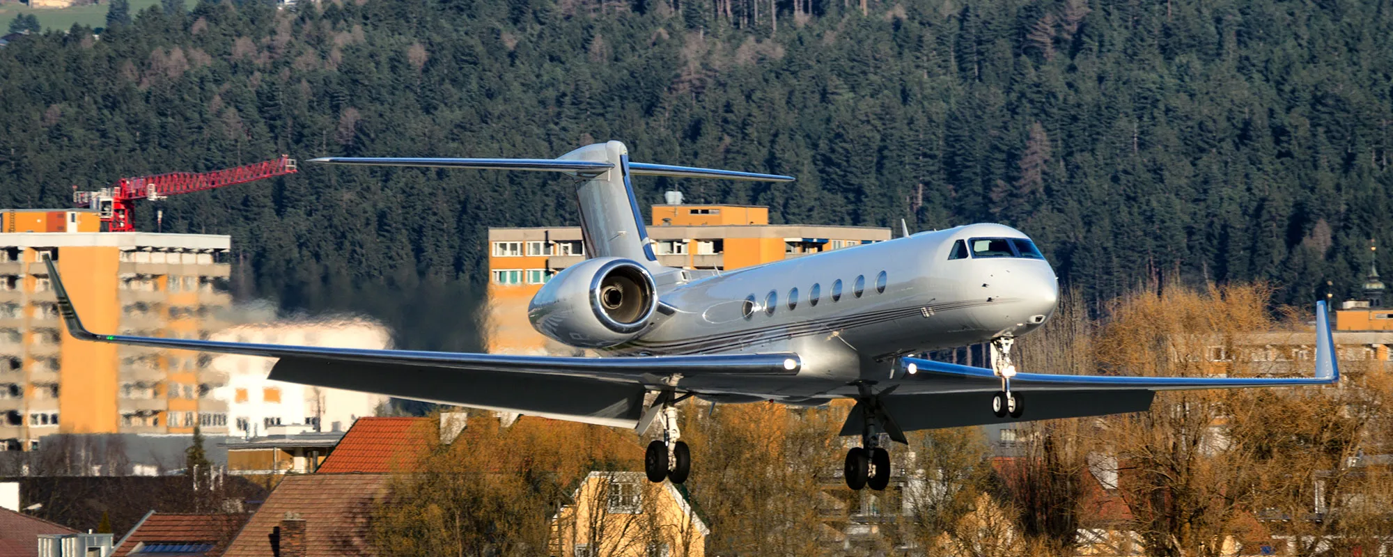 Exterior view of a 1998 Gulfstream Aerospace, G-V.