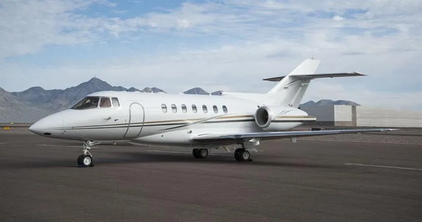 Exterior view of a 1988 Hawker 1000.