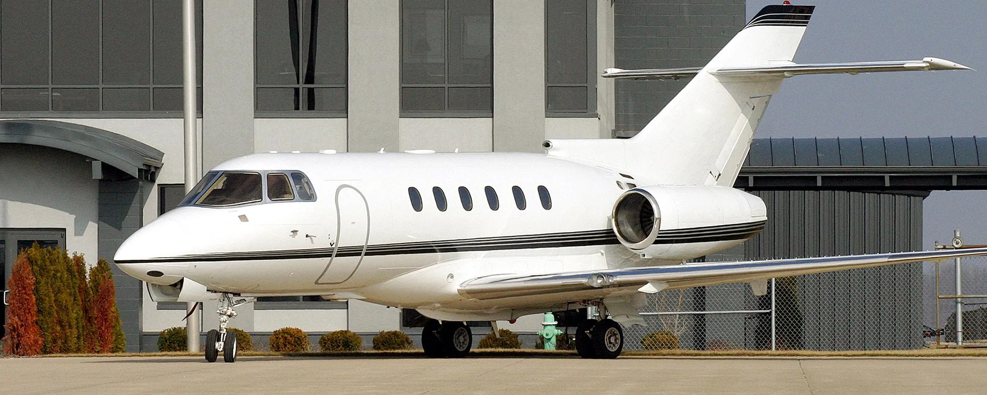 Exterior view of a 1984 Hawker 800.