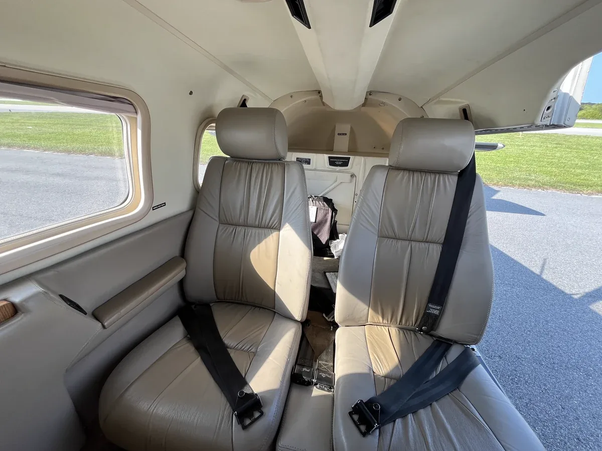 Cabin interior of a 1999 Piper Seneca V.