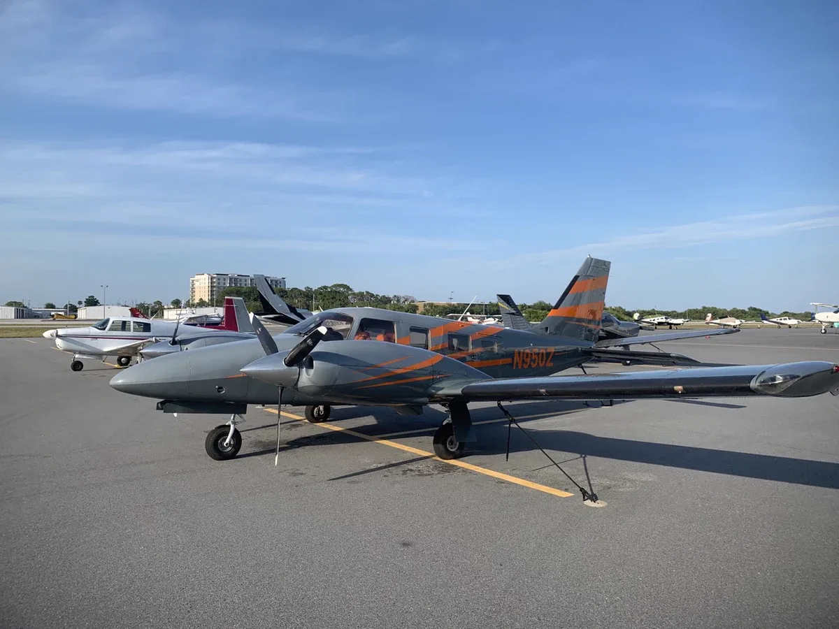 2001 Piper Seneca V