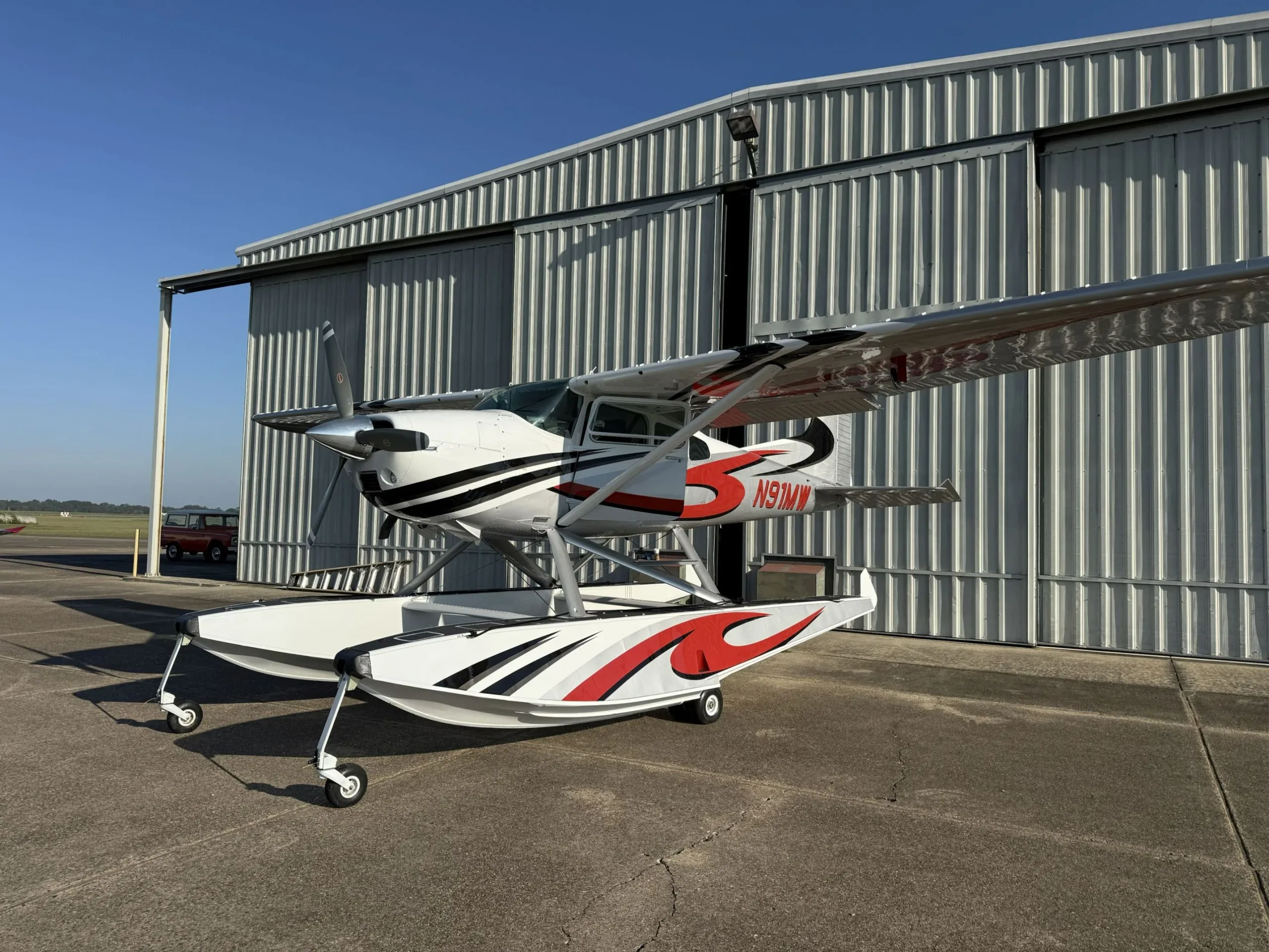 Exterior view of a 1982 Cessna A185F.