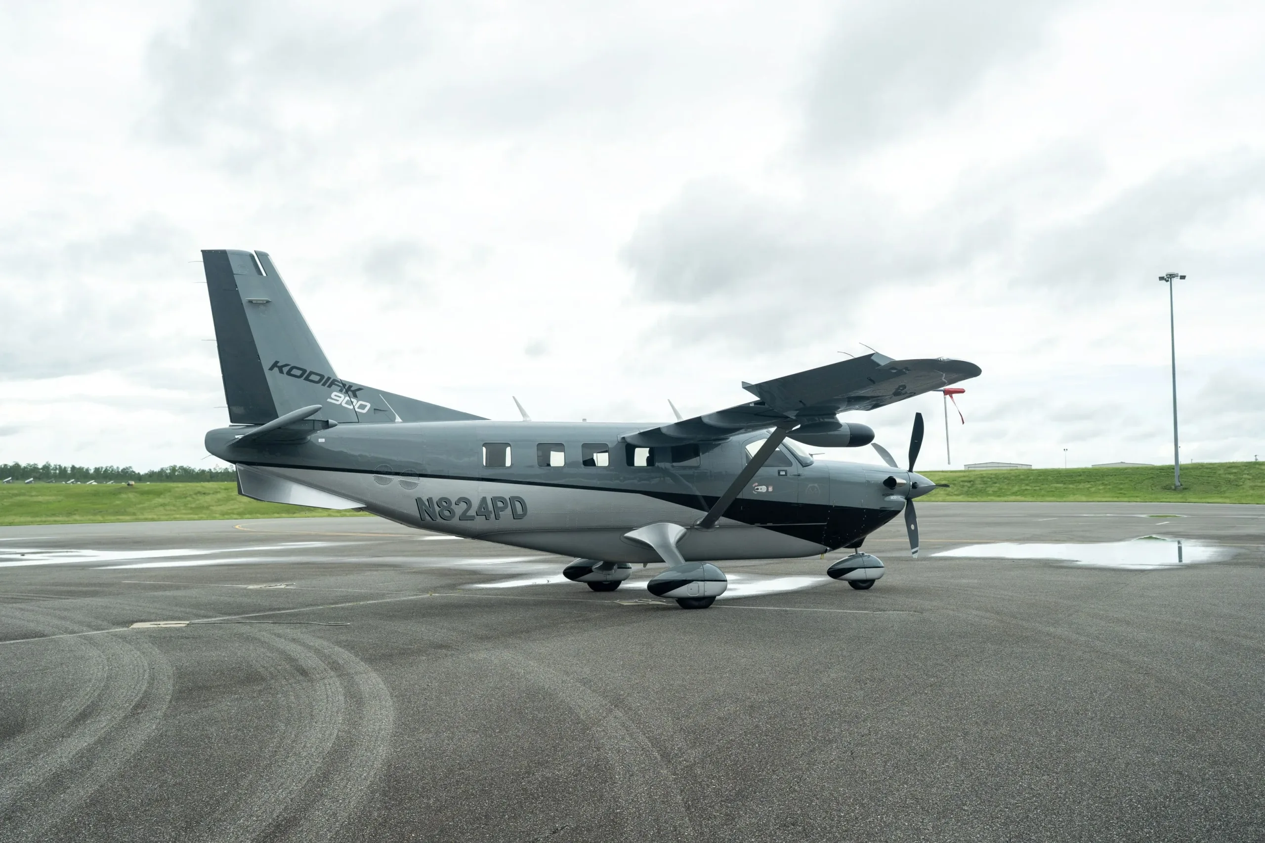 Exterior view of a 2026 Kodiak 900.