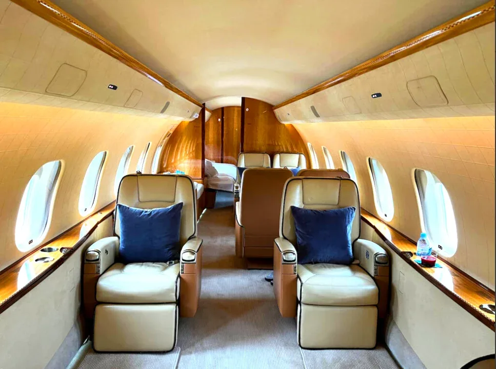 BOMBARDIER GLOBAL 5000 (°2008) - FLYINGGROUP Official Website
