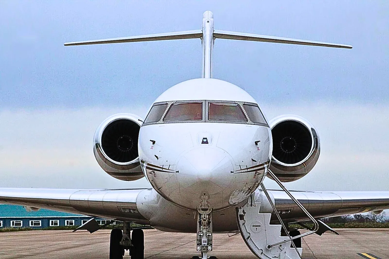 BOMBARDIER GLOBAL 6000 (°2012) - FLYINGGROUP Official Website
