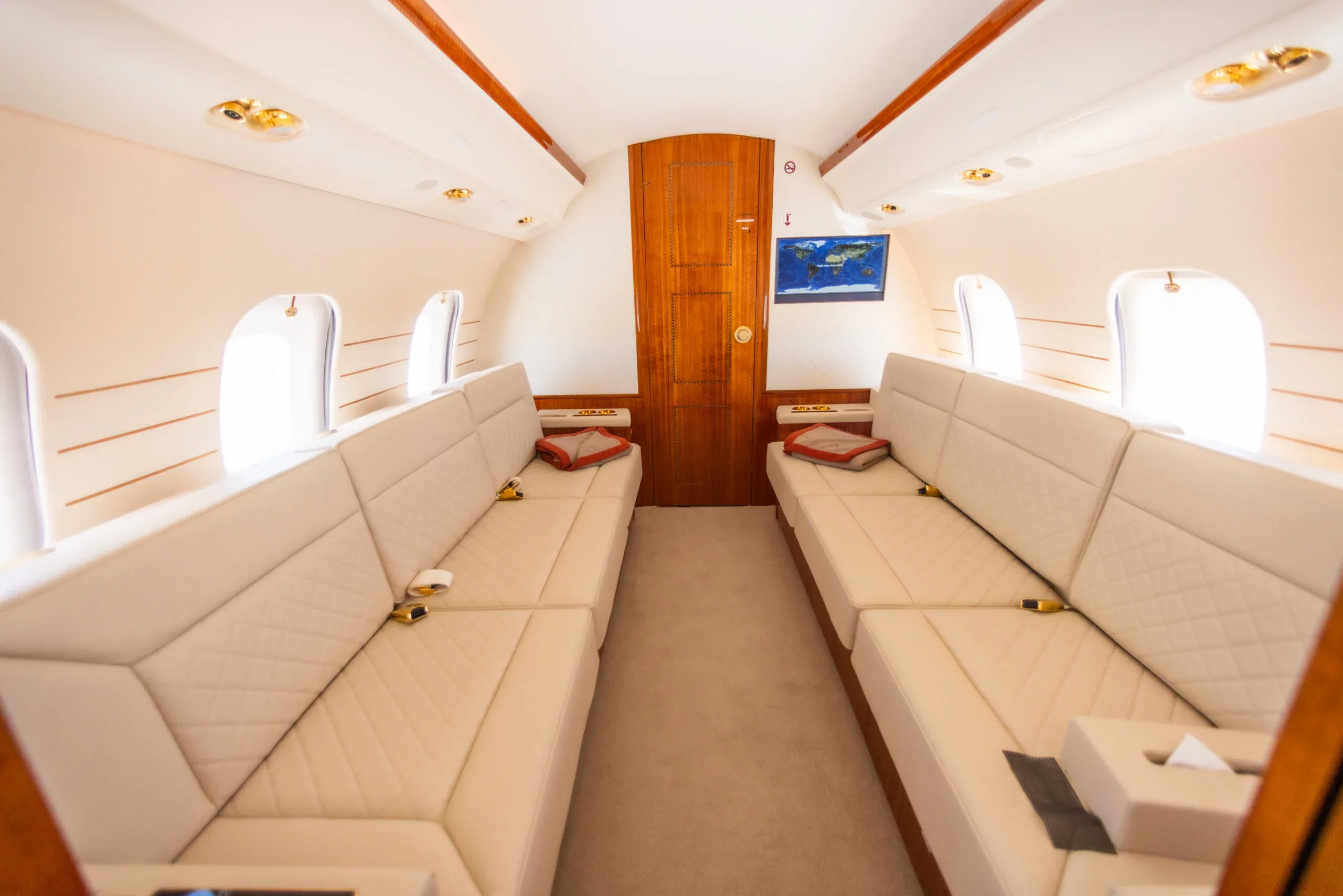 BOMBARDIER GLOBAL 6000 (°2014) - FLYINGGROUP Official Website