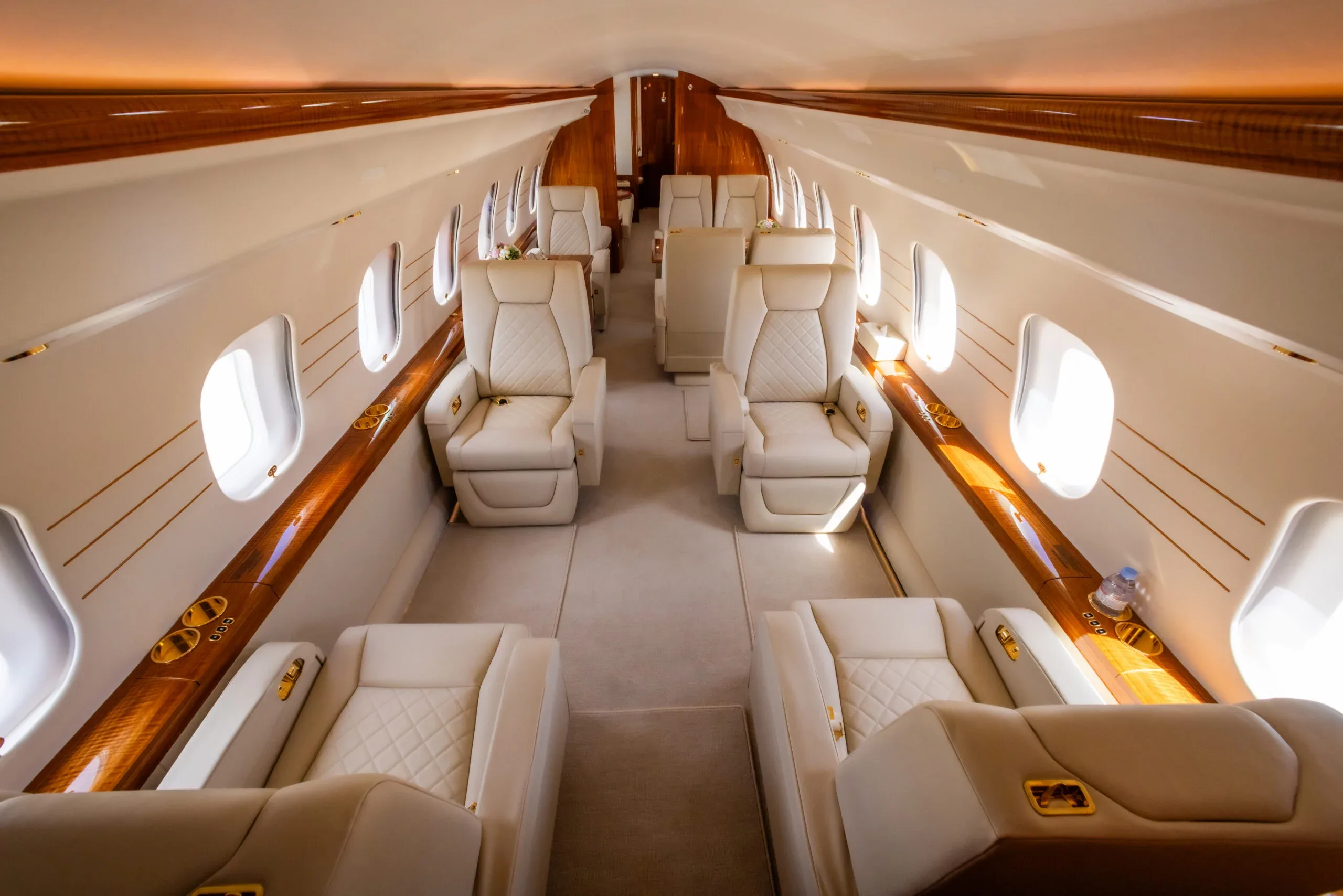 BOMBARDIER GLOBAL 6000 (°2014) - FLYINGGROUP Official Website