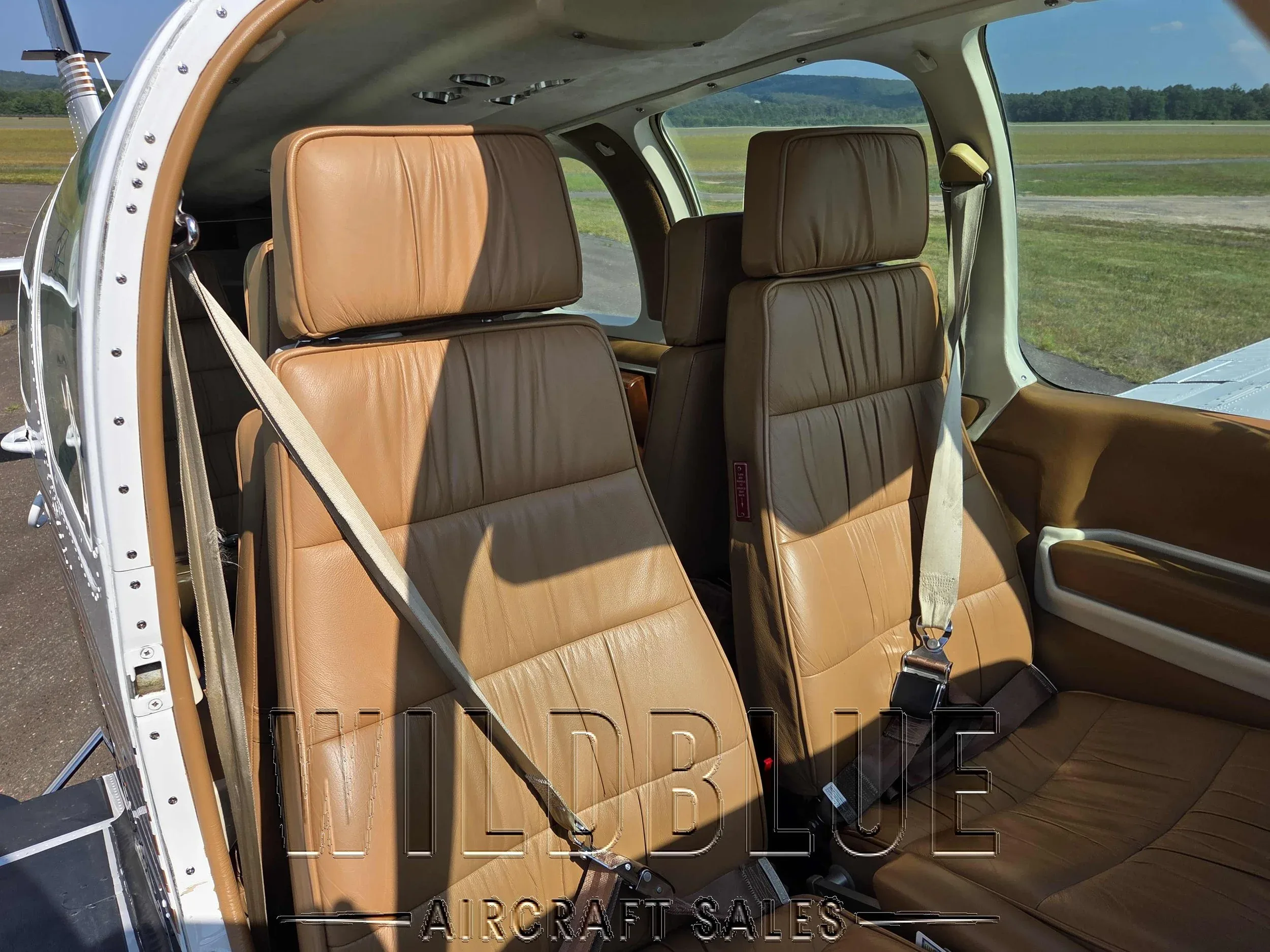 Cabin interior of a 1986 Beech B36TC.