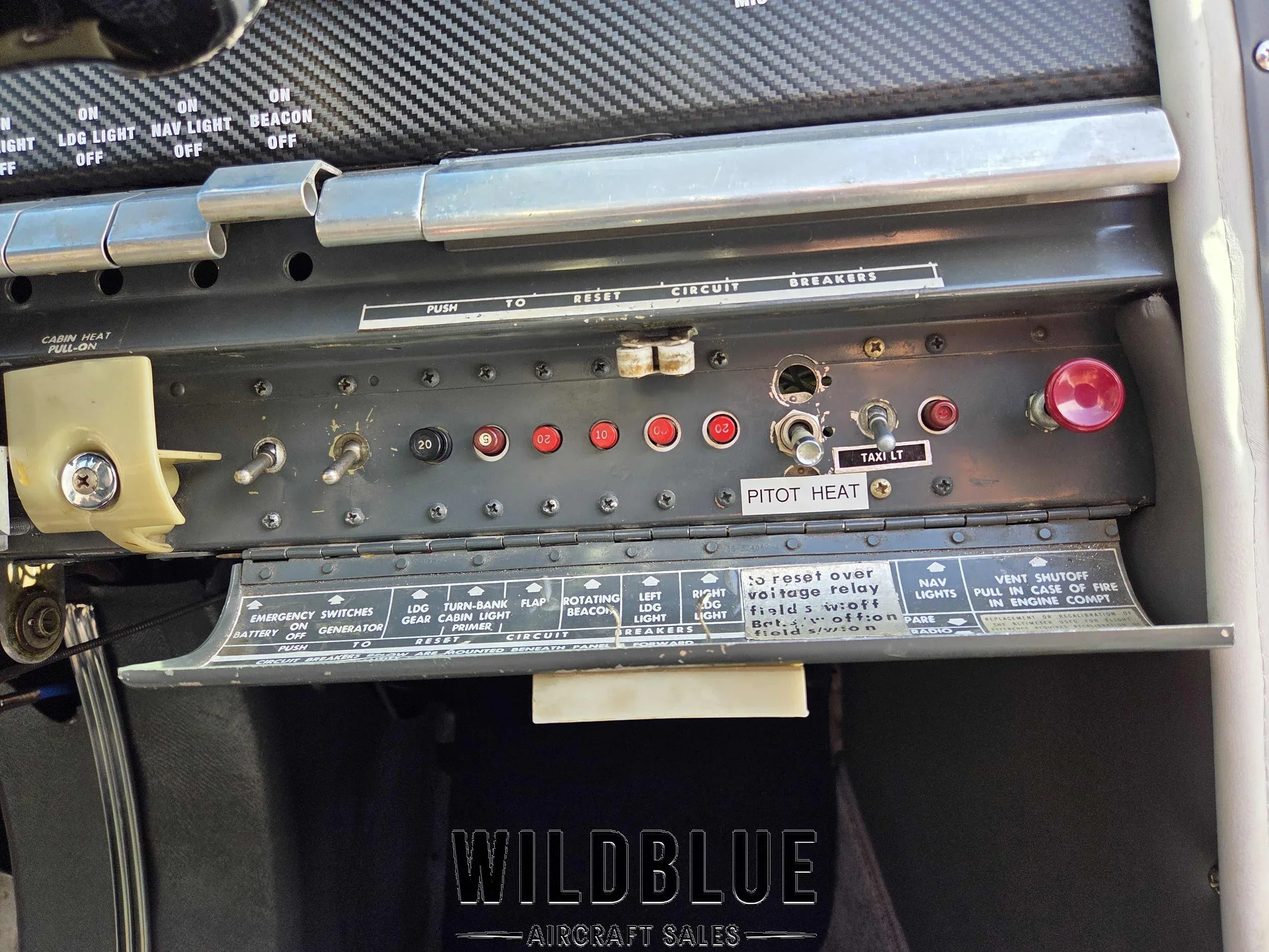 Cockpit and instrument panel of a 1960 Beech M35 Bonanza.