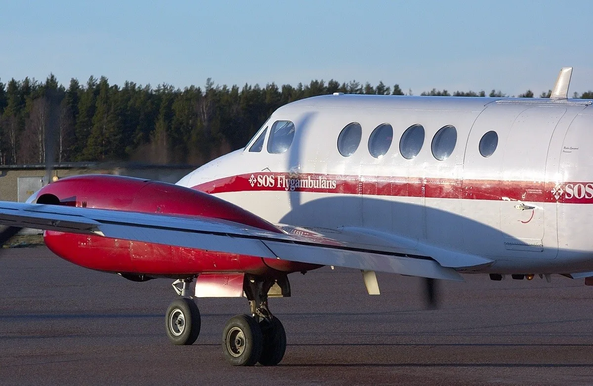 Exterior view of a 1985 Beechcraft King Air B200, BB-1210.