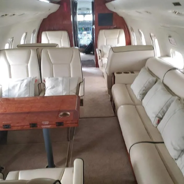 Cabin interior of a 2002 Bombardier Challenger 604 SN 5519.