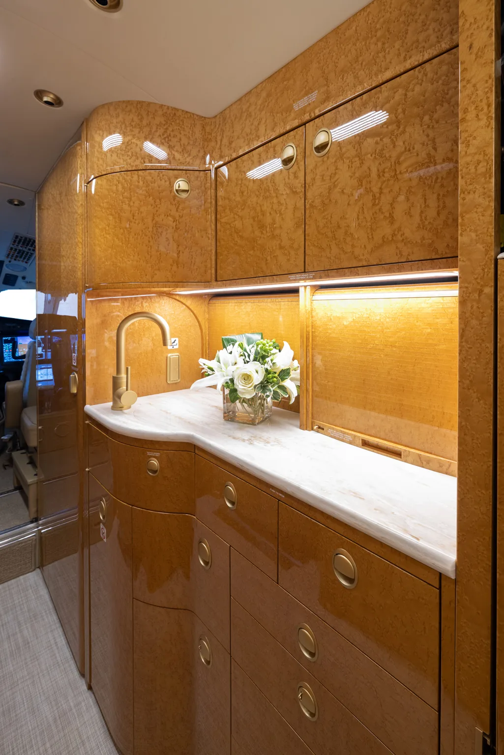 Cabin interior of a 2005 Dassault Falcon 900EX SN 151.