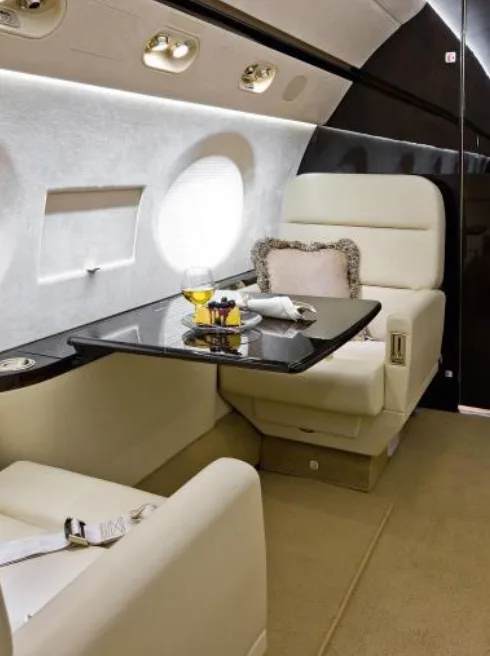 Cabin interior of a 2009 Gulfstream G550 SN 5233.