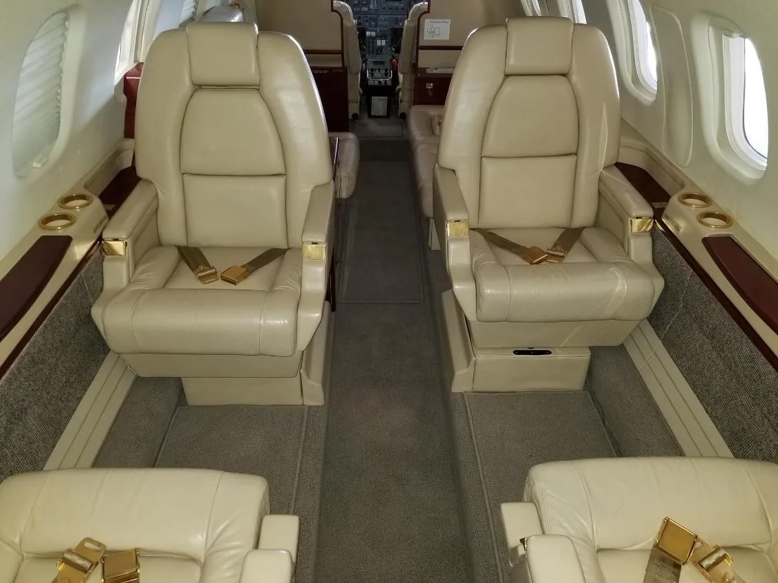 Cabin interior of a 2018 Gulfstream G650ER.