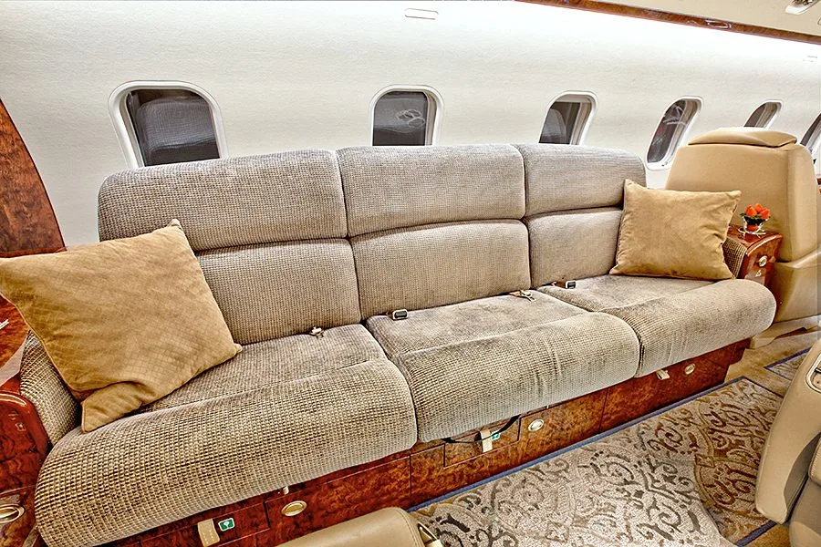 Cabin interior of a Garrett GTCP36-150(BD).