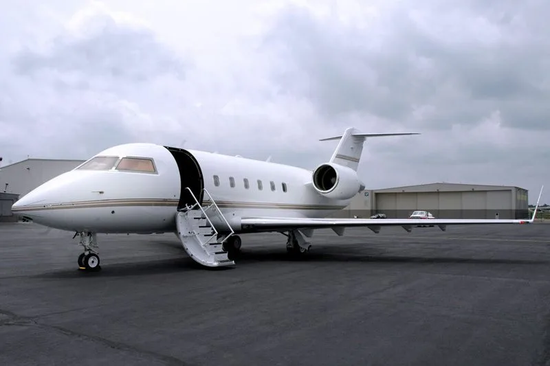 Challenger CL601-3A