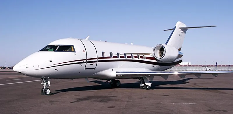 Challenger CL604