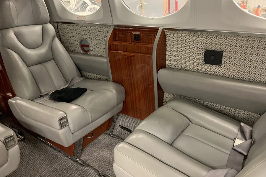 Cabin interior of a Cessna Conquest I – 425-0053.