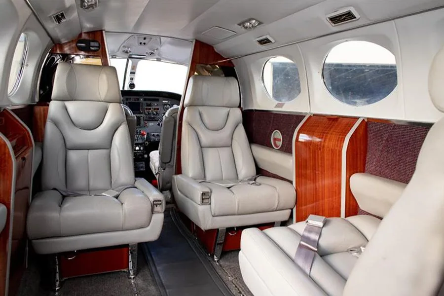 Cabin interior of a Cessna Conquest I – 425-0053.
