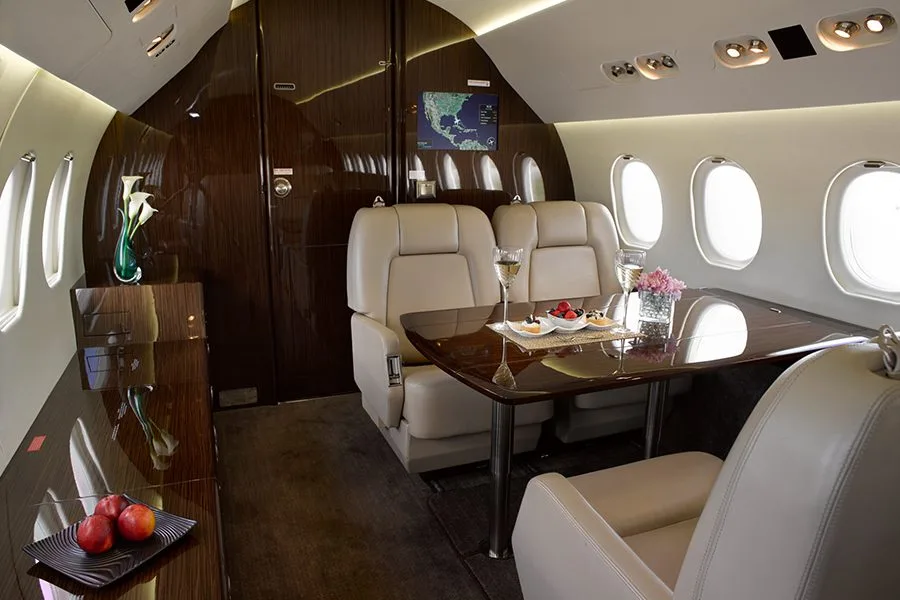 Cabin interior of a 2000 Dassault Falcon 2000 – 0073.