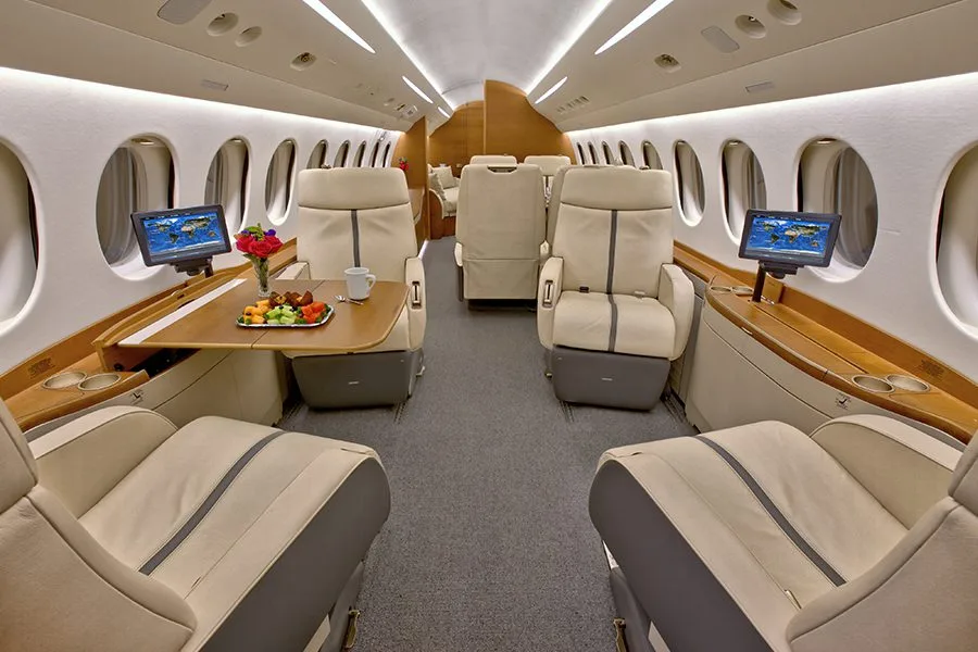 Cabin interior of a Dassault Falcon 7X – 0219.