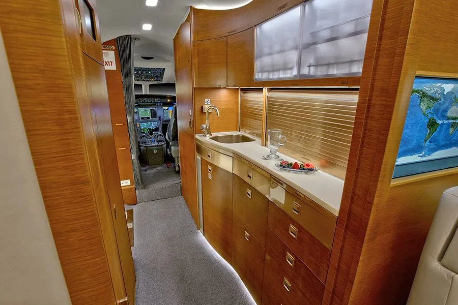 Cabin interior of a Dassault Falcon 7X – 0219.