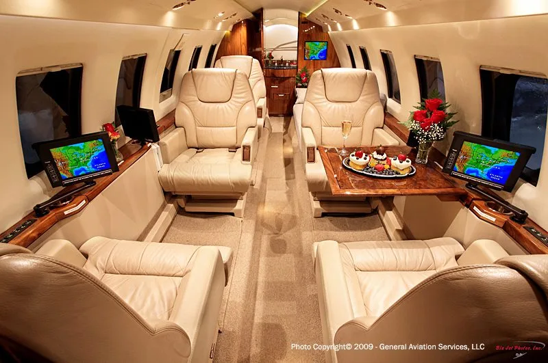 Cabin interior of a 1977 Hawker 700A.
