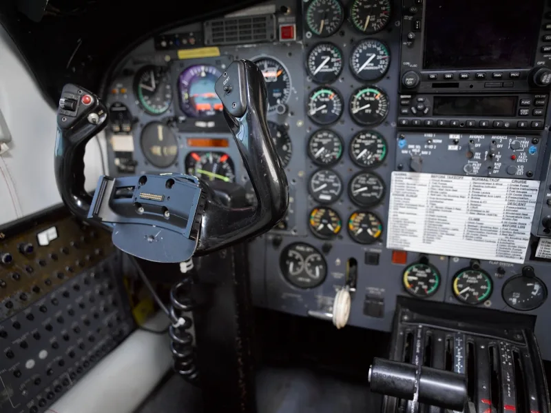 Cockpit and instrument panel of a 1981 Piper Cheyenne III.