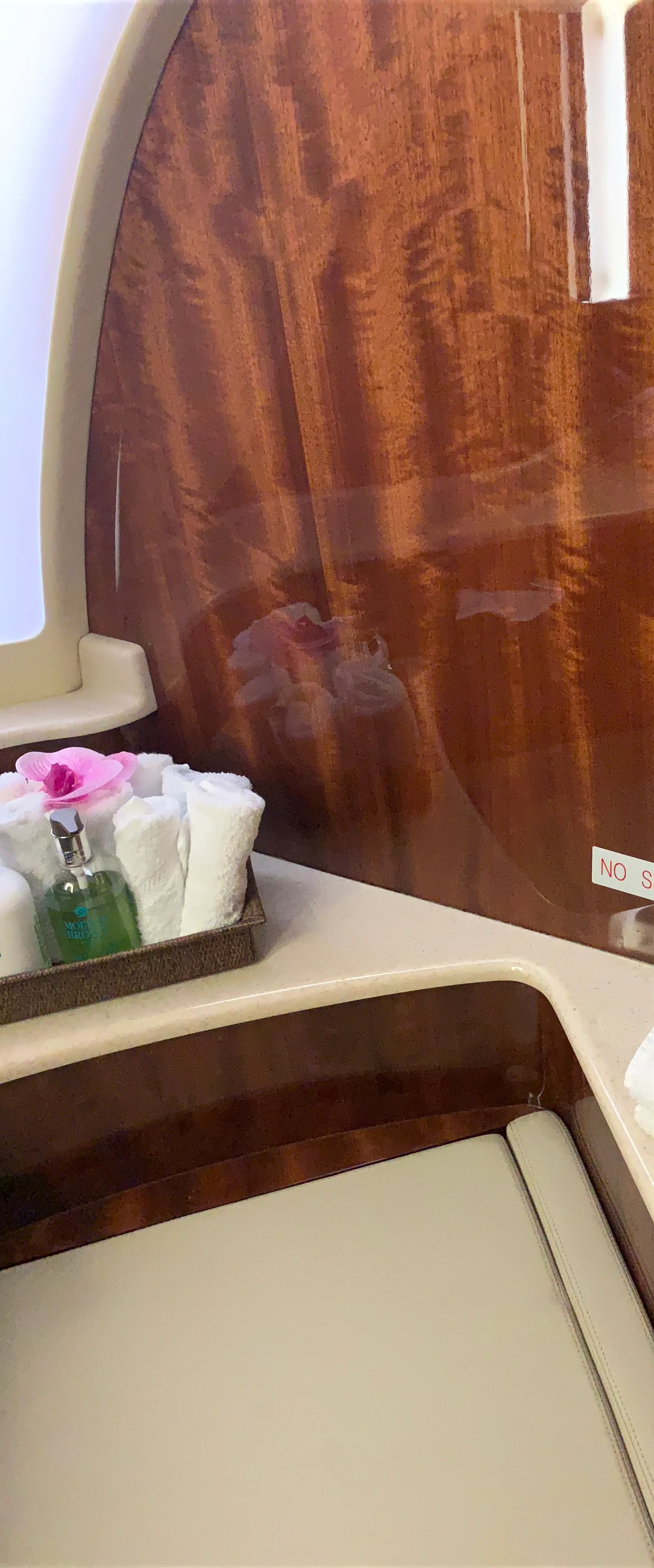 Cabin interior of a 2008 Embraer Legacy 600.